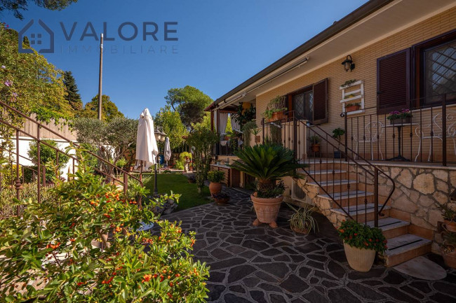 Villa in vendita a Roma