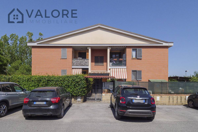 Appartamento su due livelli in vendita a Roma