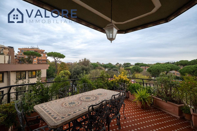 Appartamento in vendita a Roma