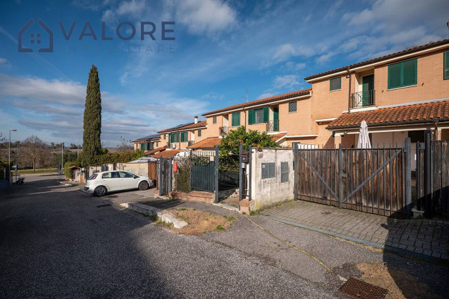 Villino a schiera in vendita a Roma