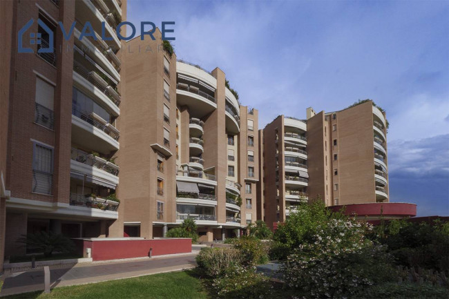 Box o garage in affitto a Roma