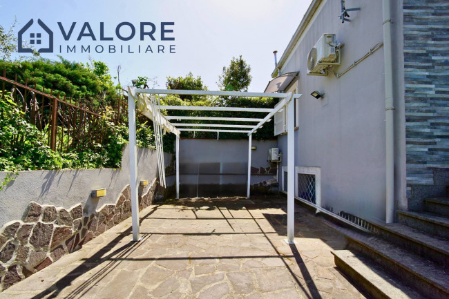 Villino a schiera in vendita a Guidonia Montecelio