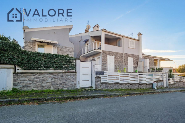 Villino a schiera in vendita a Guidonia Montecelio