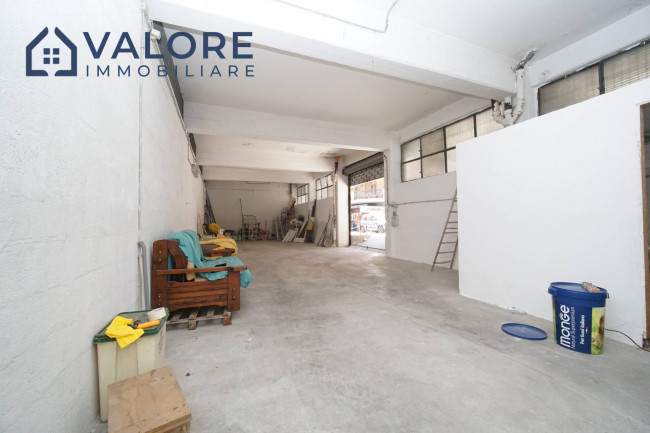 Box o garage in vendita a Roma