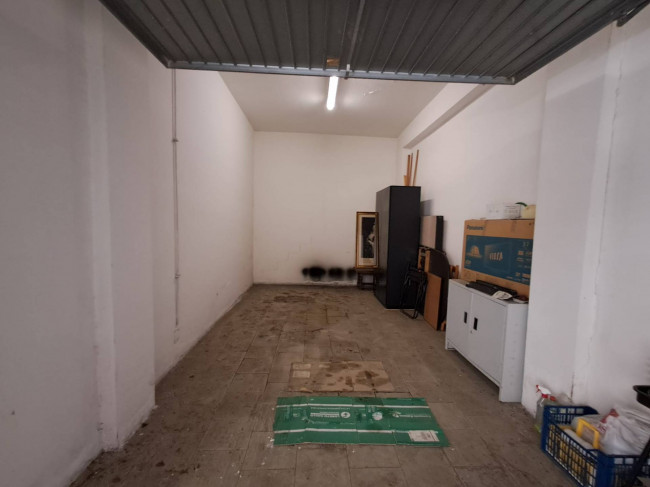 Box o garage in affitto a Roma
