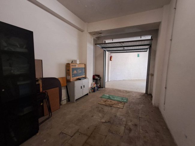 Box o garage in affitto a Roma