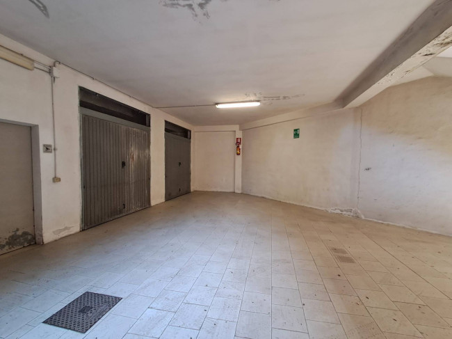 Box o garage in affitto a Roma
