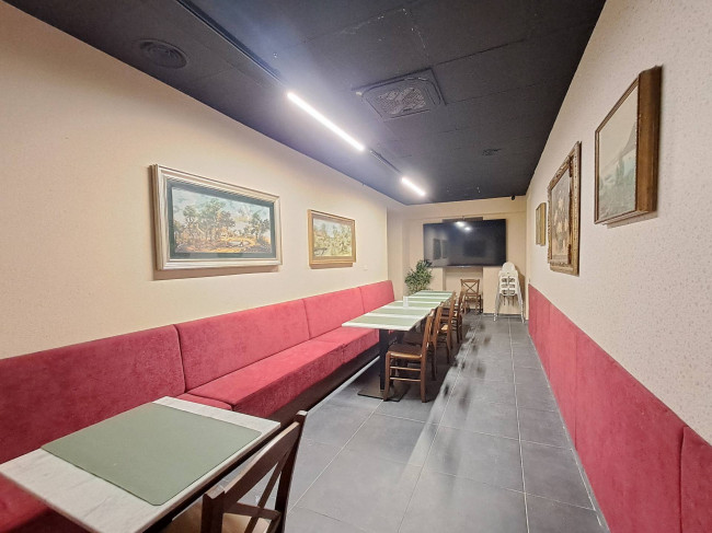 Locale commerciale in affitto a Roma