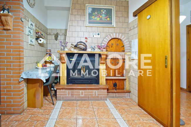 Villa in vendita a Aprilia