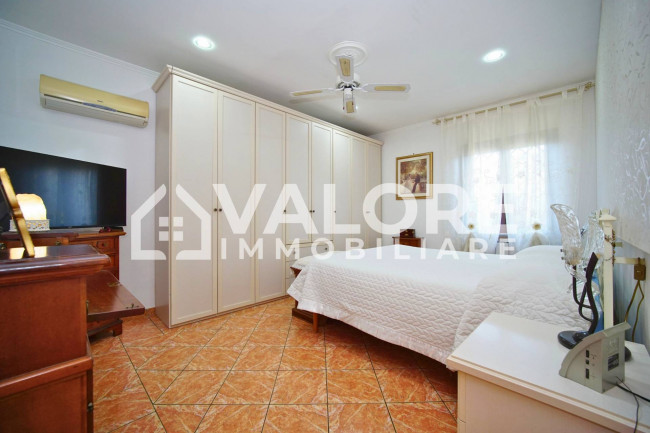 Villa in vendita a Aprilia