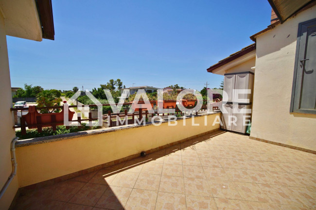 Villa in vendita a Aprilia