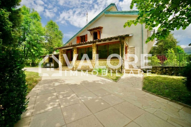 Villa in vendita a Pescasseroli