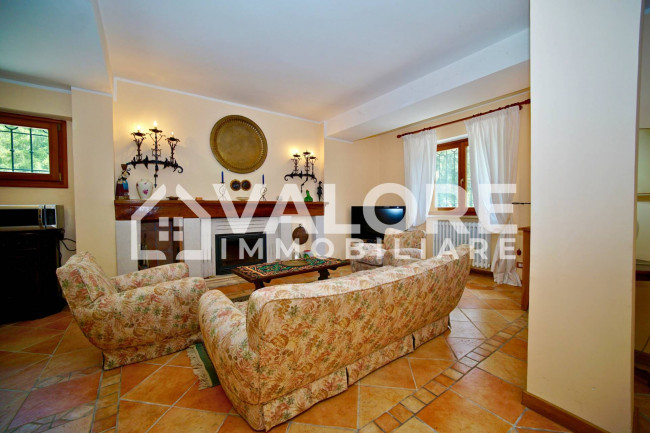Villa in vendita a Pescasseroli