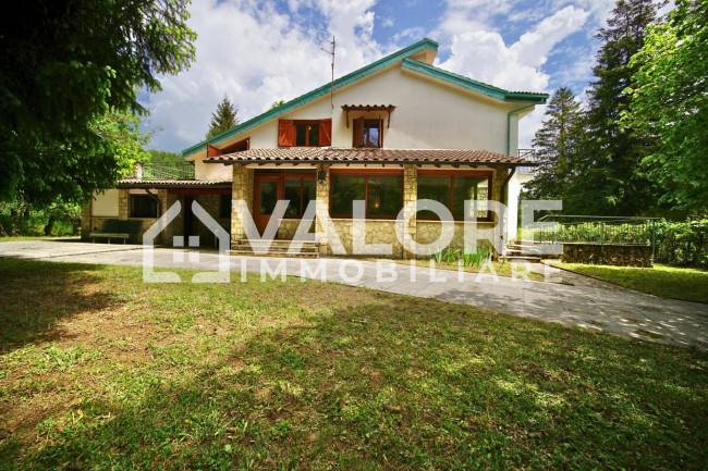 Villa in vendita a Pescasseroli