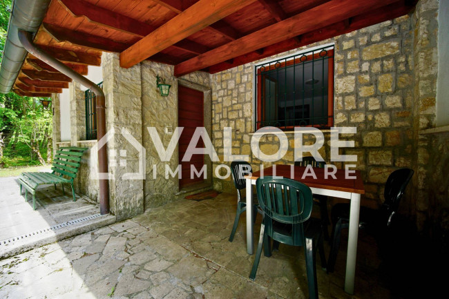 Villa in vendita a Pescasseroli