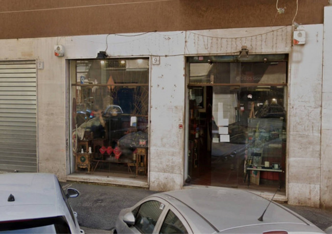 Locale commerciale in vendita a Roma