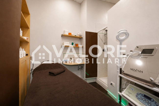 Attività commerciale in vendita a Roma