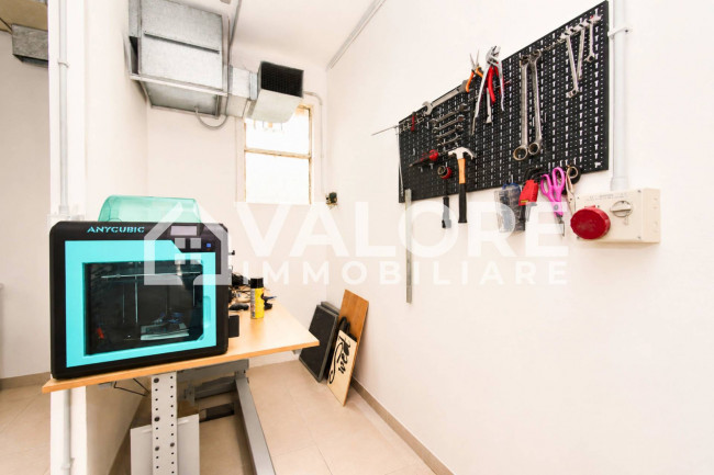 Locale commerciale in affitto a Roma