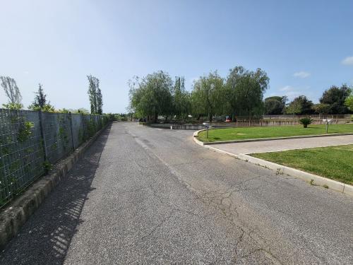 Box o garage in vendita a Roma