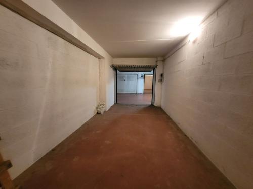 Box o garage in vendita a Roma