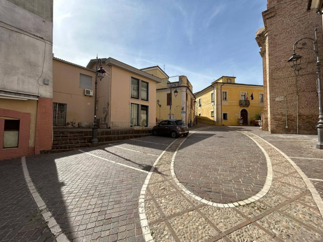  Locale commerciale Moscufo