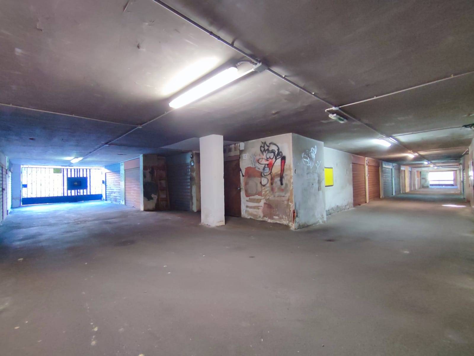 Garage/Box/Posto auto in vendita a Catania (CT)