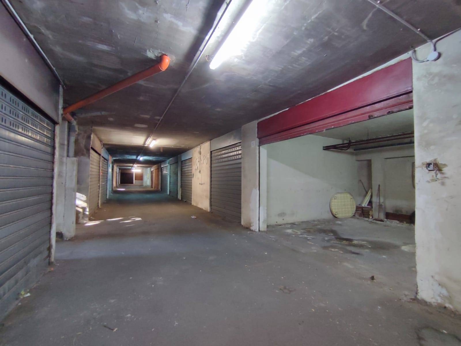 Garage/Box/Posto auto in vendita a Catania (CT)