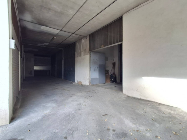 Box o garage in vendita a Catania