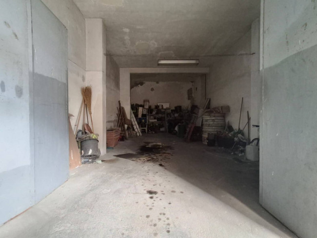Box o garage in vendita a Catania