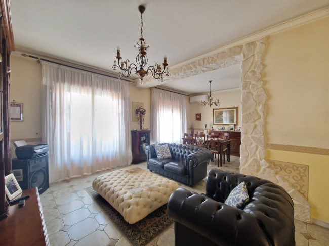 Appartamento in vendita a Gravina di Catania