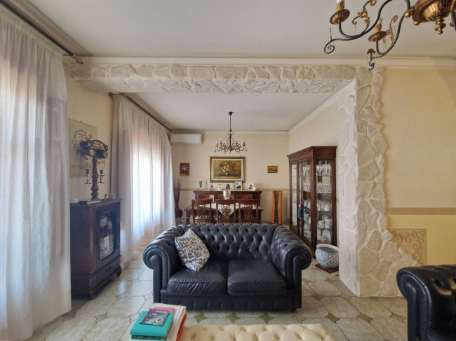 Appartamento in vendita a Gravina di Catania