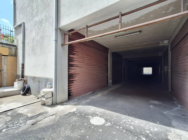 Box o garage in vendita a Catania