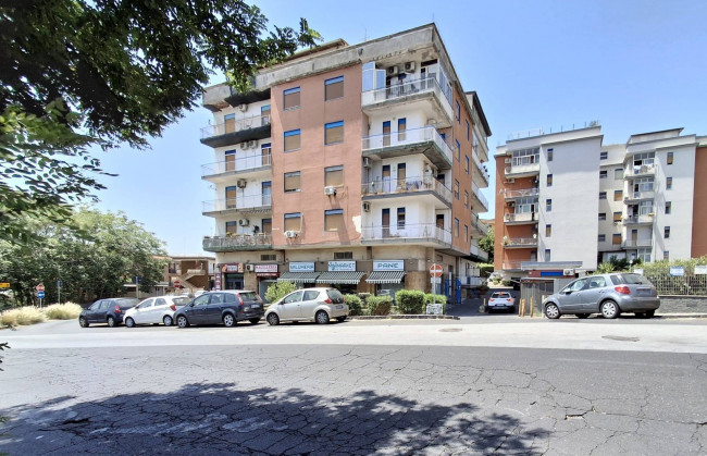 Appartamento in vendita a Gravina di Catania