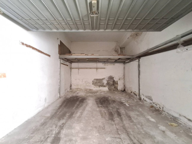 Box o garage in vendita a Catania