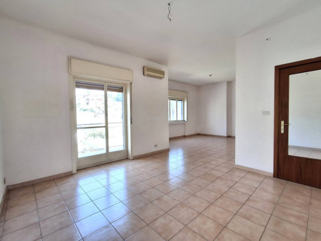 Appartamento in vendita a Gravina di Catania