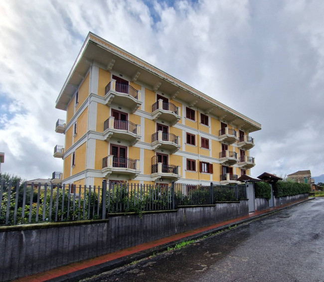 Appartamento in vendita a Giarre