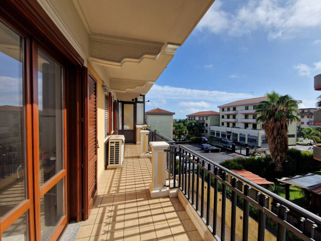 Appartamento in vendita a Giarre