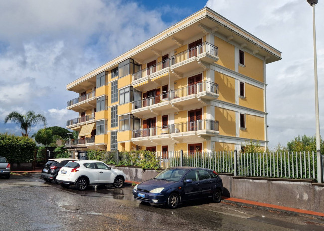 Appartamento in vendita a Giarre