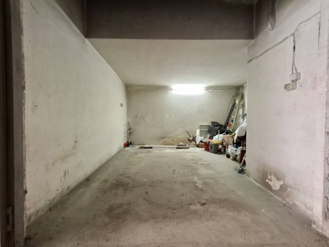 Box o garage in vendita a Sant'Agata li Battiati