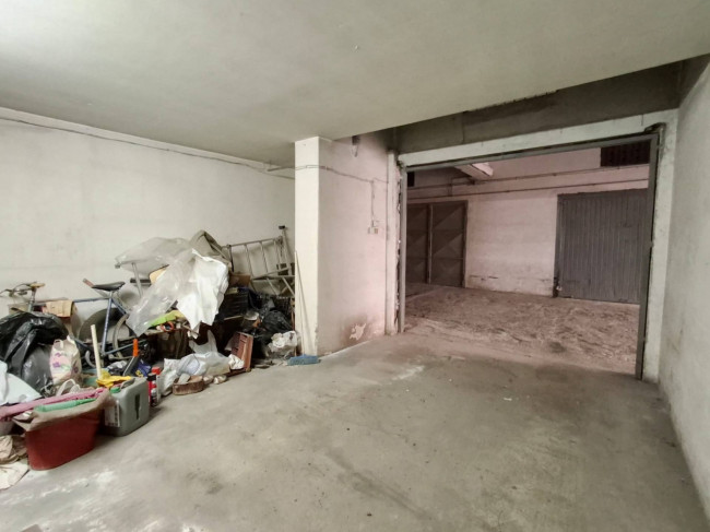 Box o garage in vendita a Sant'Agata li Battiati