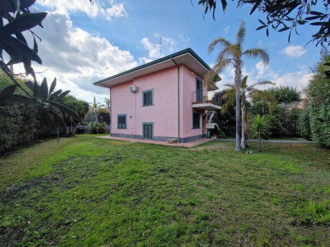 Villa in vendita a Mascalucia