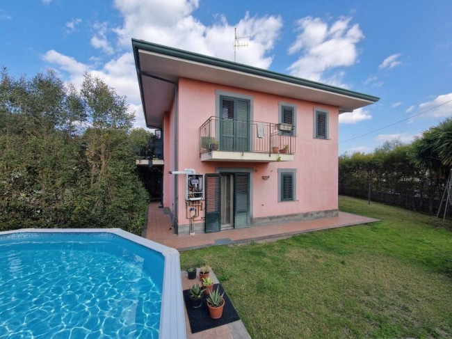 Villa in vendita a Mascalucia