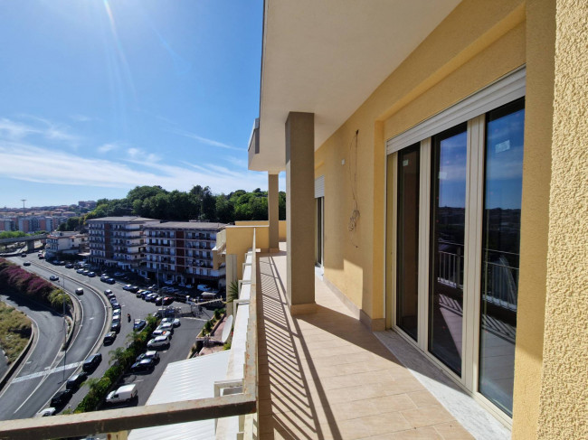 Attico con Terrazzo in vendita a Gravina di Catania