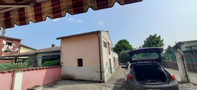 Casa singola in vendita a Ronco all'Adige