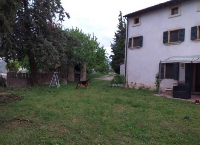 Casa singola in vendita a Illasi