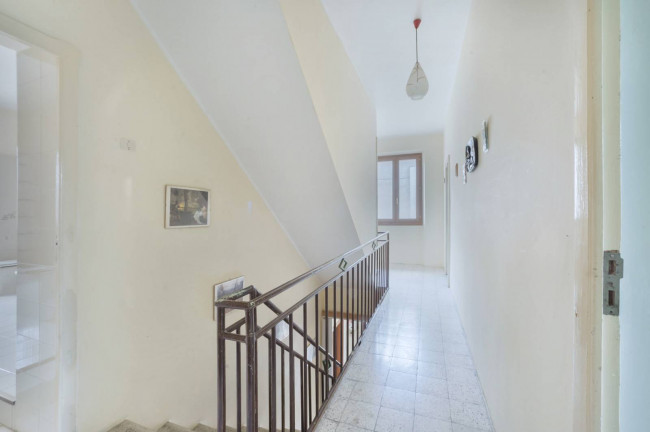 Casa semindipendente in vendita a Lama dei Peligni