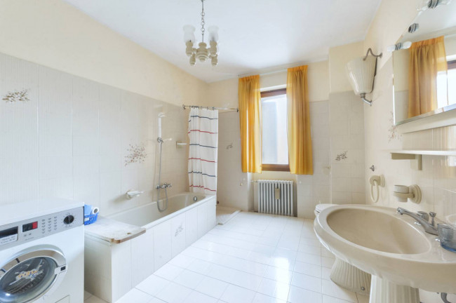 Casa semindipendente in vendita a Lama dei Peligni