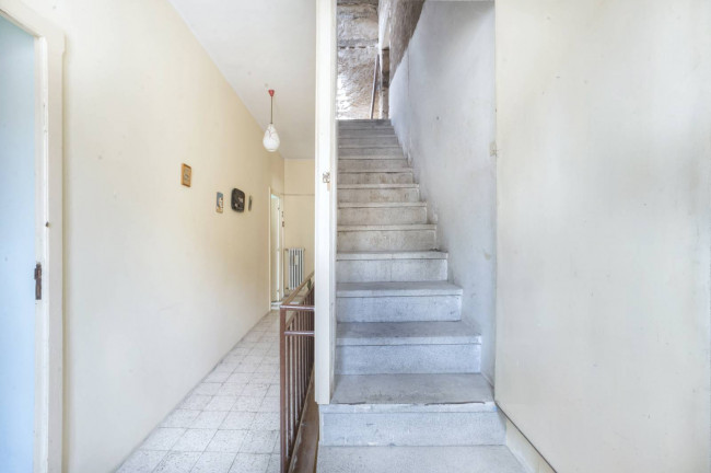 Casa semindipendente in vendita a Lama dei Peligni