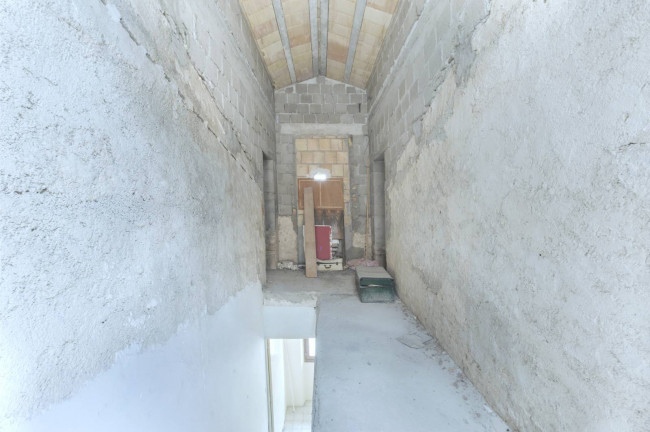 Casa semindipendente in vendita a Lama dei Peligni