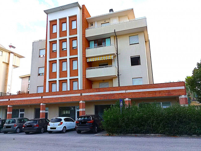 Studio/Ufficio in vendita a Nereto